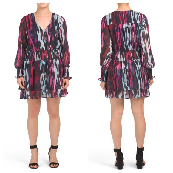 Q+A Dresses & Skirts - Q+A Los Angeles Watercolor Smock Tiered Dress